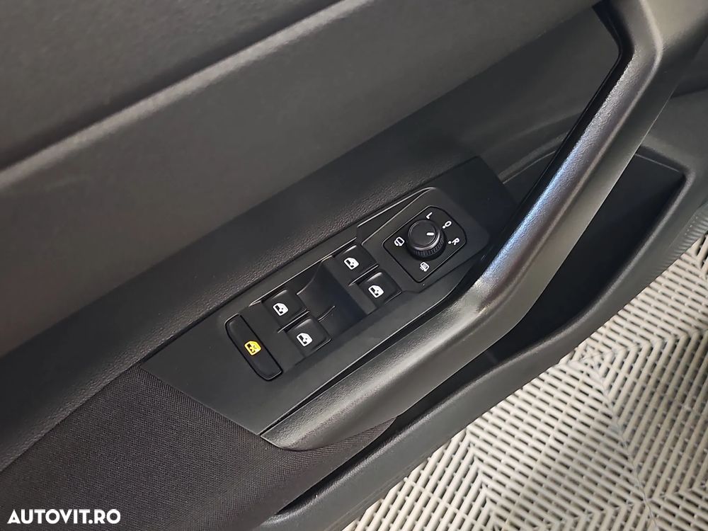 Volkswagen Polo - 15