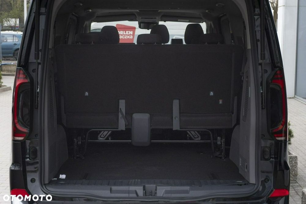Volkswagen Caravelle - 13