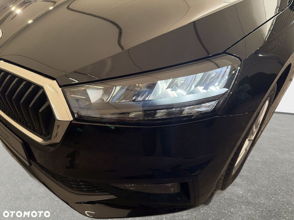 Skoda Fabia - 10
