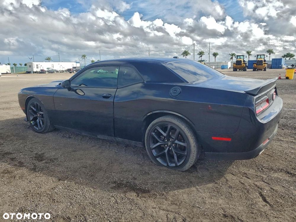 Dodge Challenger 3.6 GT AWD - 4