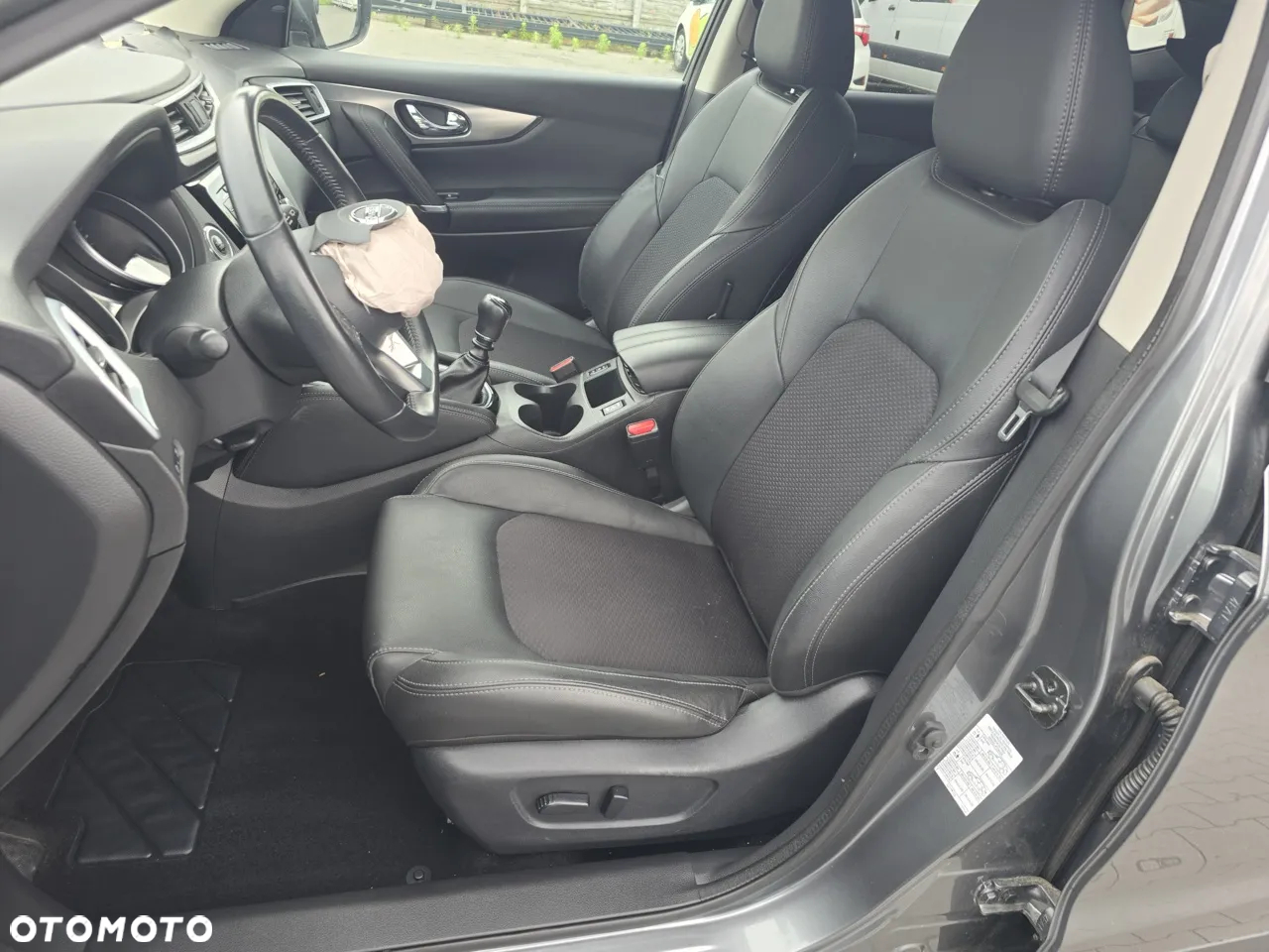 Nissan Qashqai 1.3 DIG-T Tekna - 19