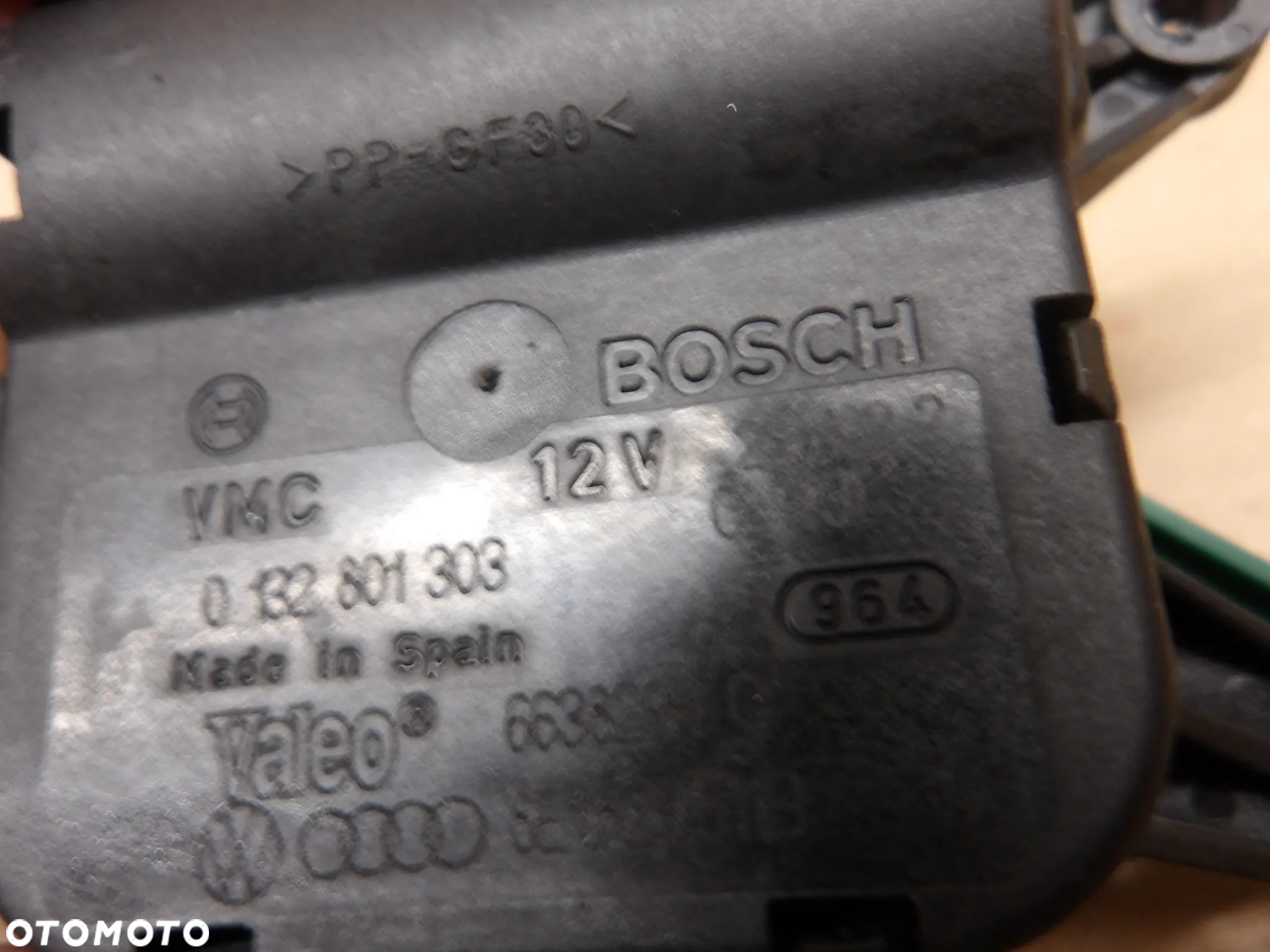 AUDI A4 B6 01-04 KOMBI SILNICZEK NAGRZEWNICY 0132801302 - 8