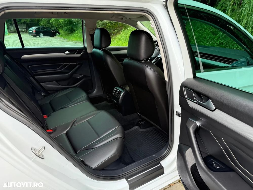 Volkswagen Passat Variant 2.0 TDI DSG (BlueMotion Technology) Comfortline - 19