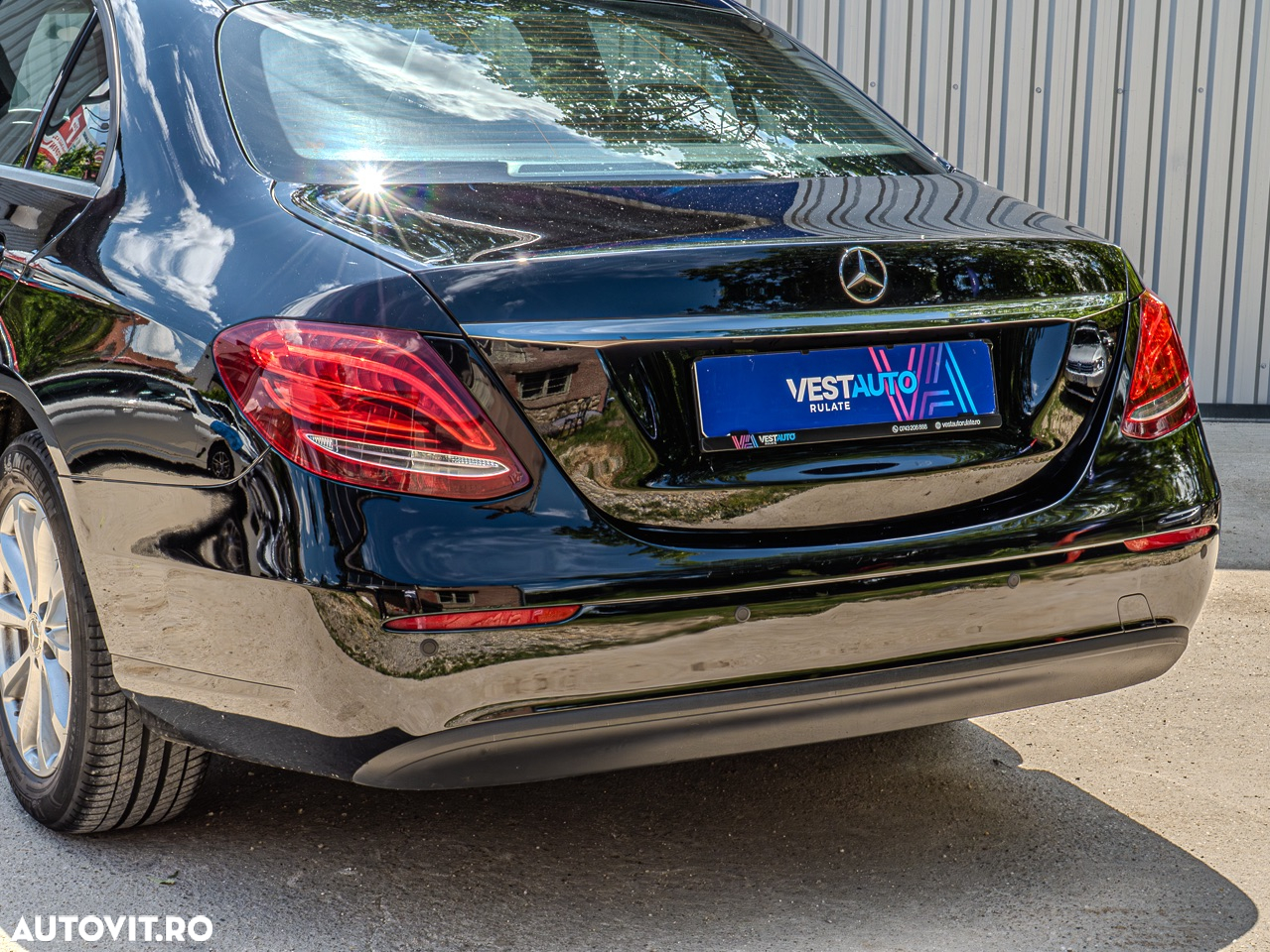 Mercedes-Benz E 200 d Aut. - 34