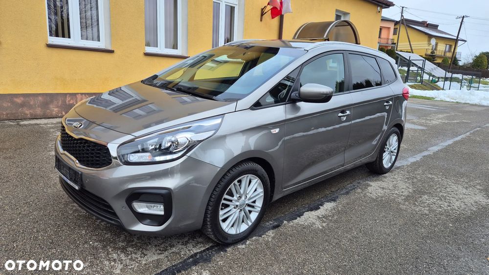 Kia Carens 1.6 GDI Dream Team Edition - 28