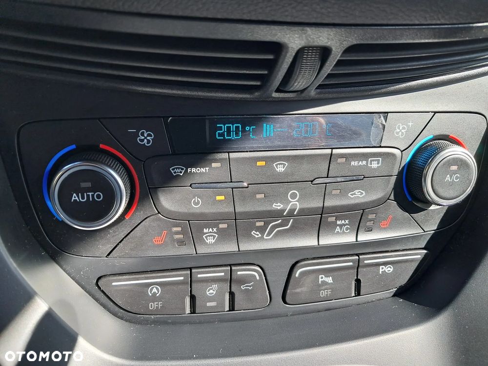 Ford Kuga 1.5 EcoBoost FWD ST-Line ASS MMT6 - 19