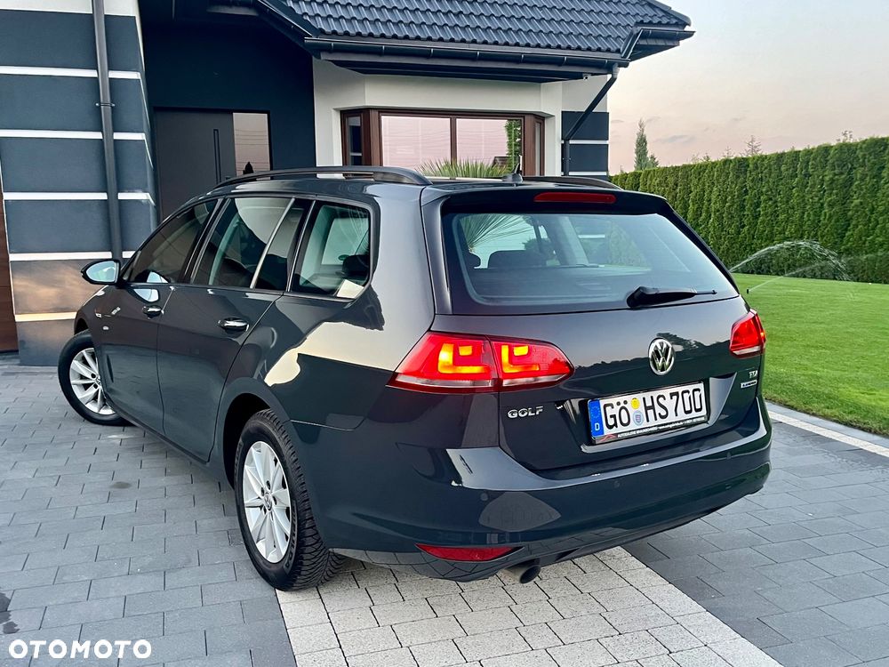 Volkswagen Golf 1.6 TDI BlueMotion Technology Lounge - 30