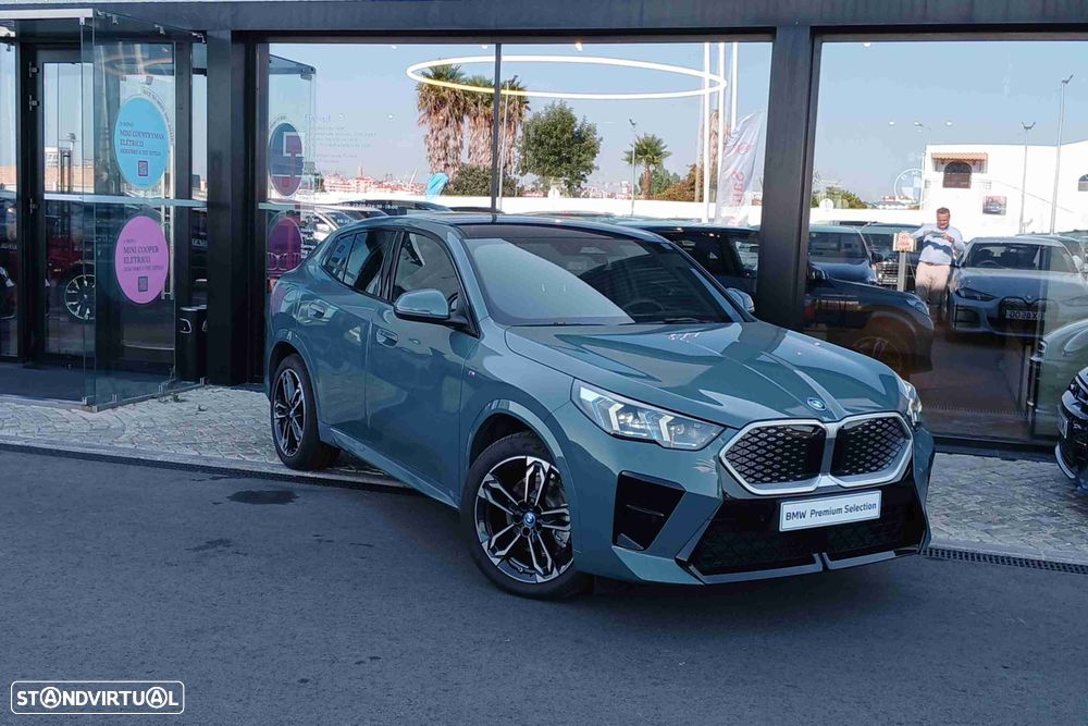 BMW iX2 xDrive30 - 1