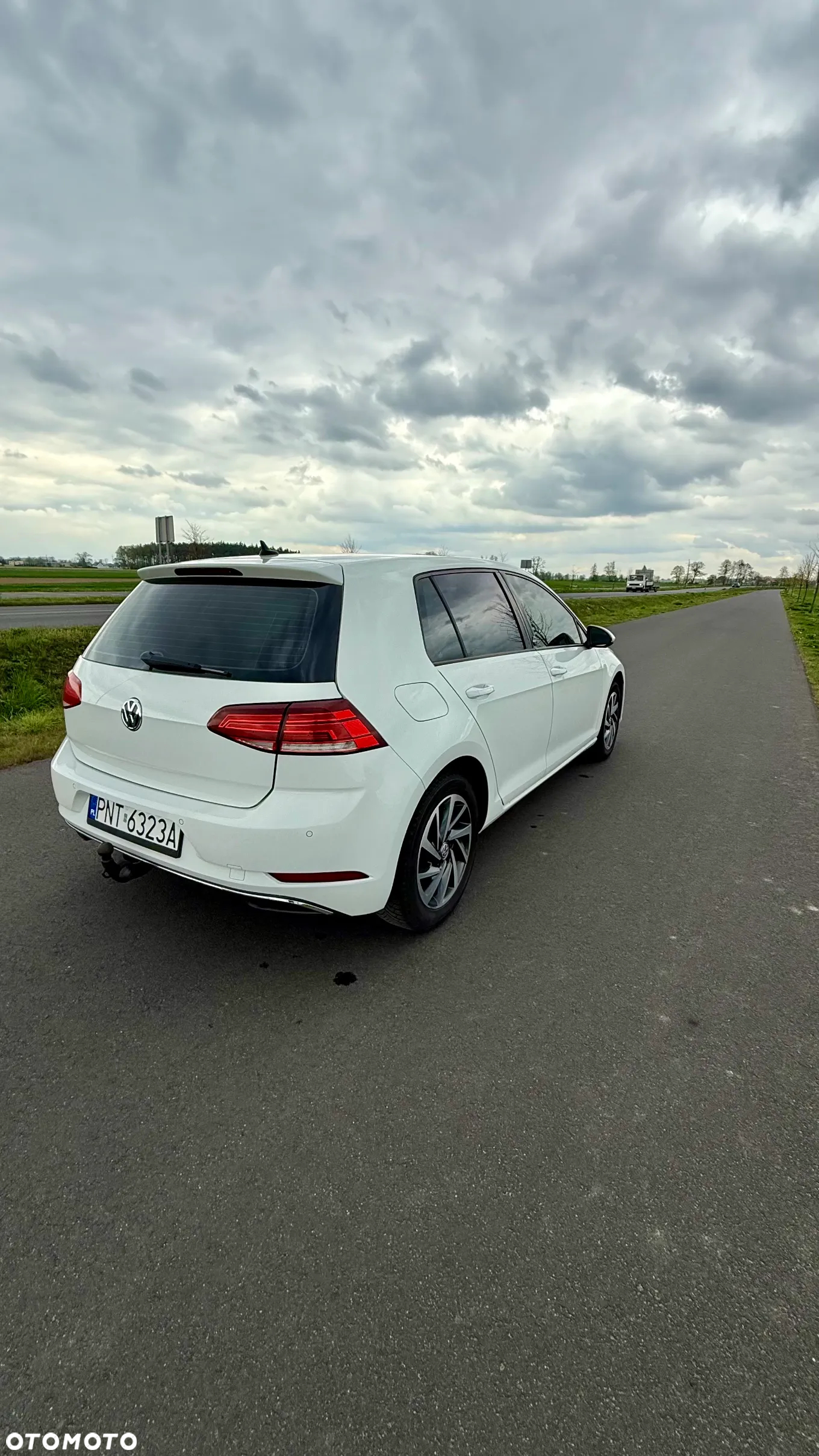 Volkswagen Golf - 7