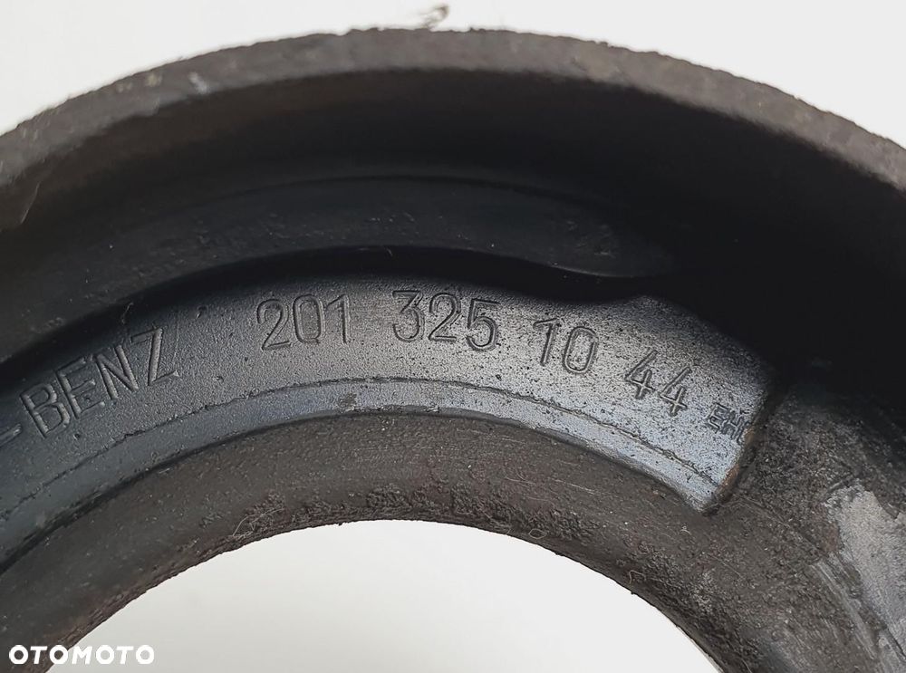 PODKŁADKA SPRĘŻYNY TYŁ MERCEDES W124 2013251044 - 5