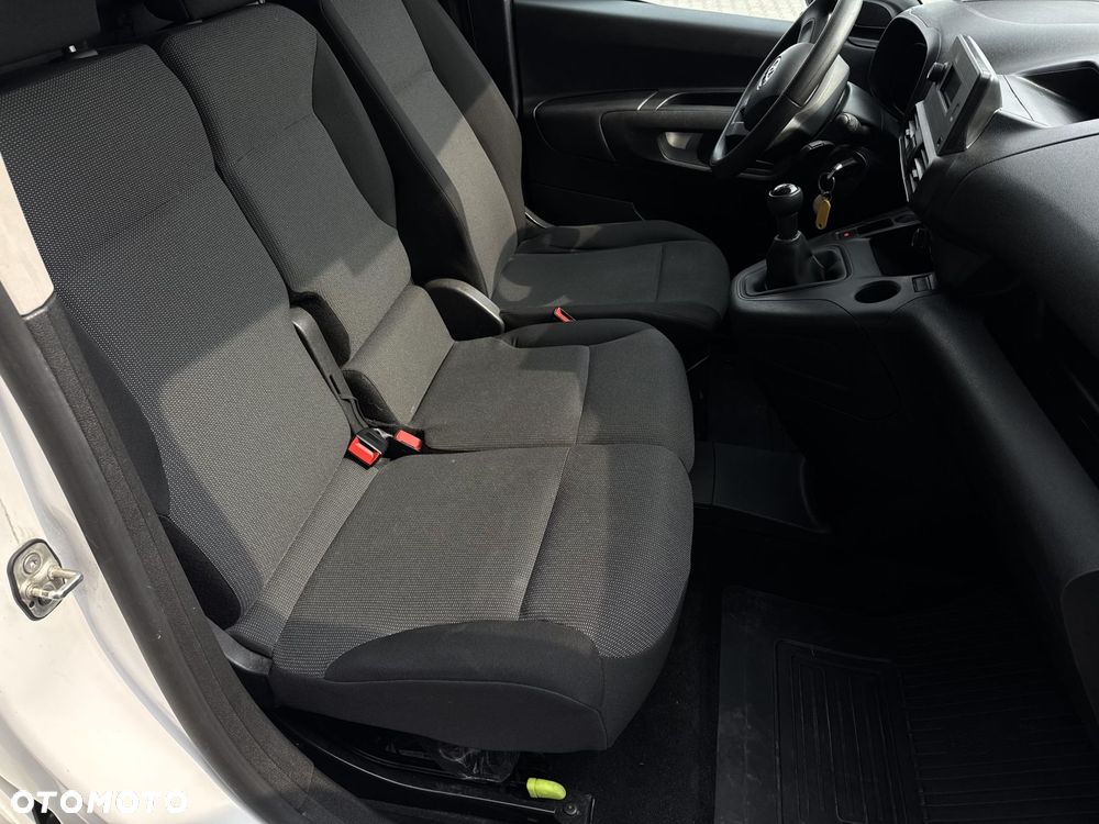 Toyota PROACE CITY - 17