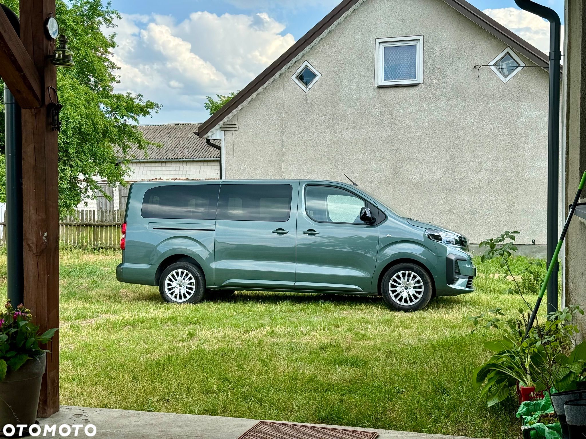 Peugeot Inny - 1