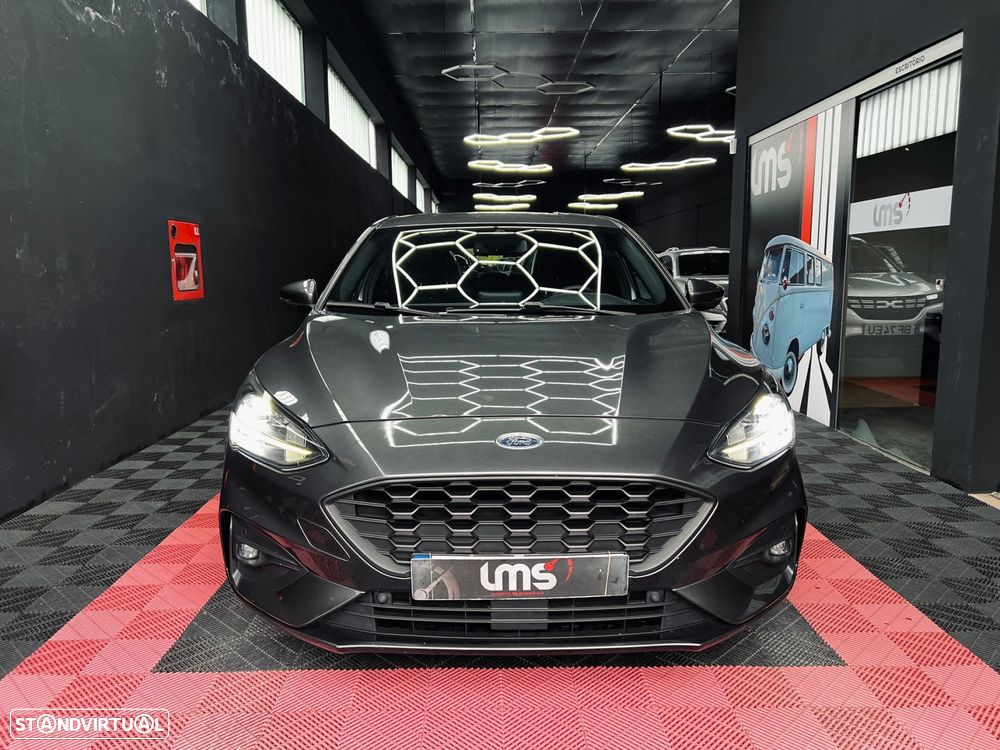 Ford Focus 1.0 EcoBoost ST-Line - 2