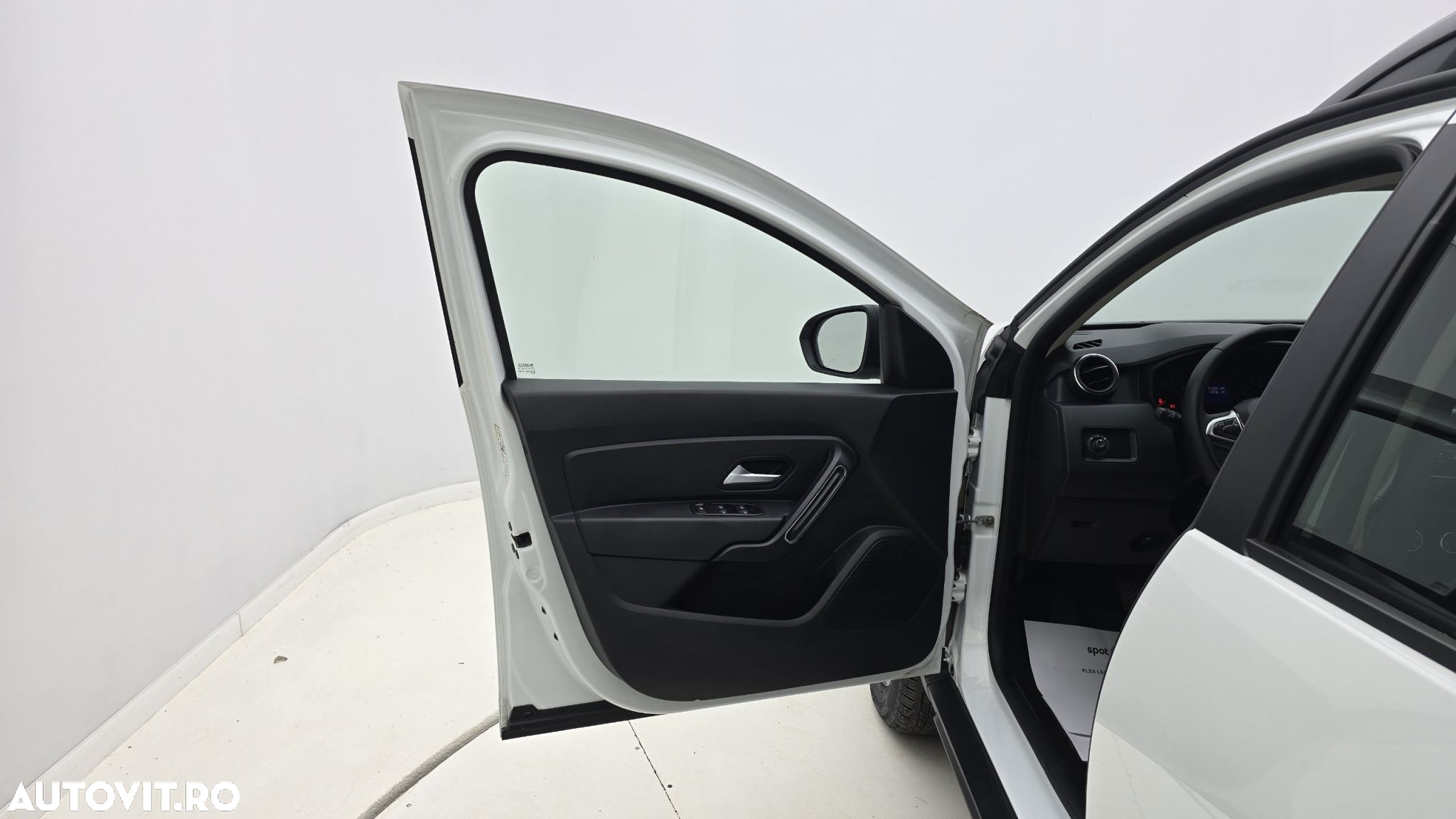 Dacia Duster 1.5 Blue dCi 4WD Comfort - 10