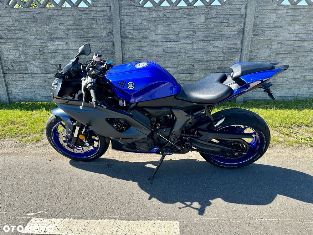 Yamaha R7 - 2