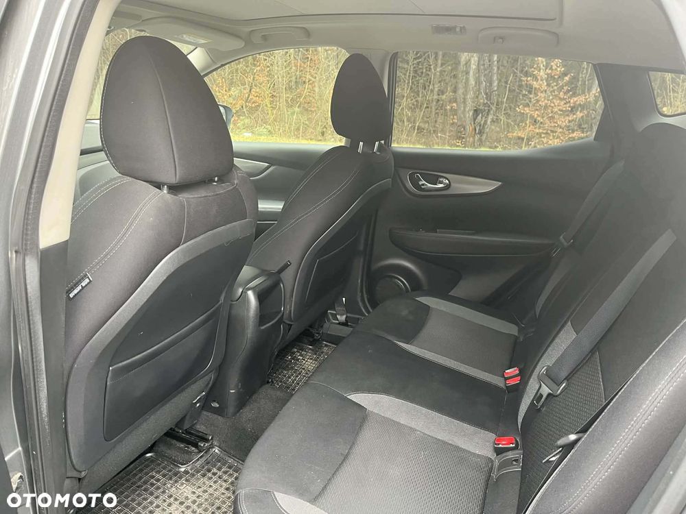 Nissan Qashqai 1.3 DIG-T N-Connecta - 11