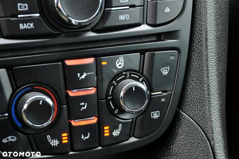 Opel Meriva - 33