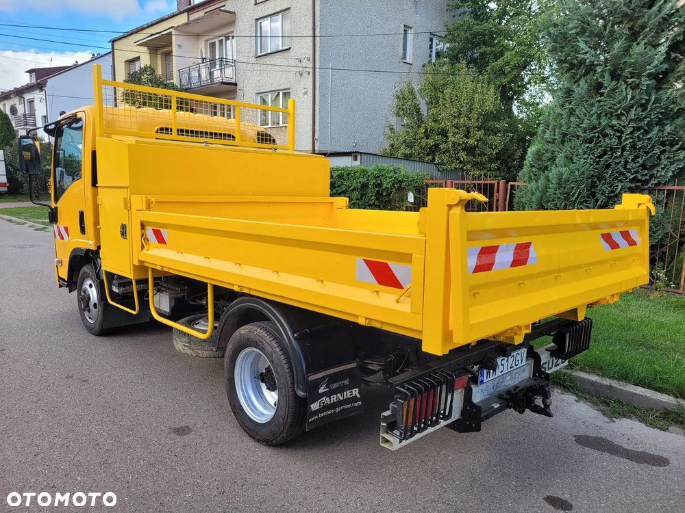 Isuzu Serie N - 5