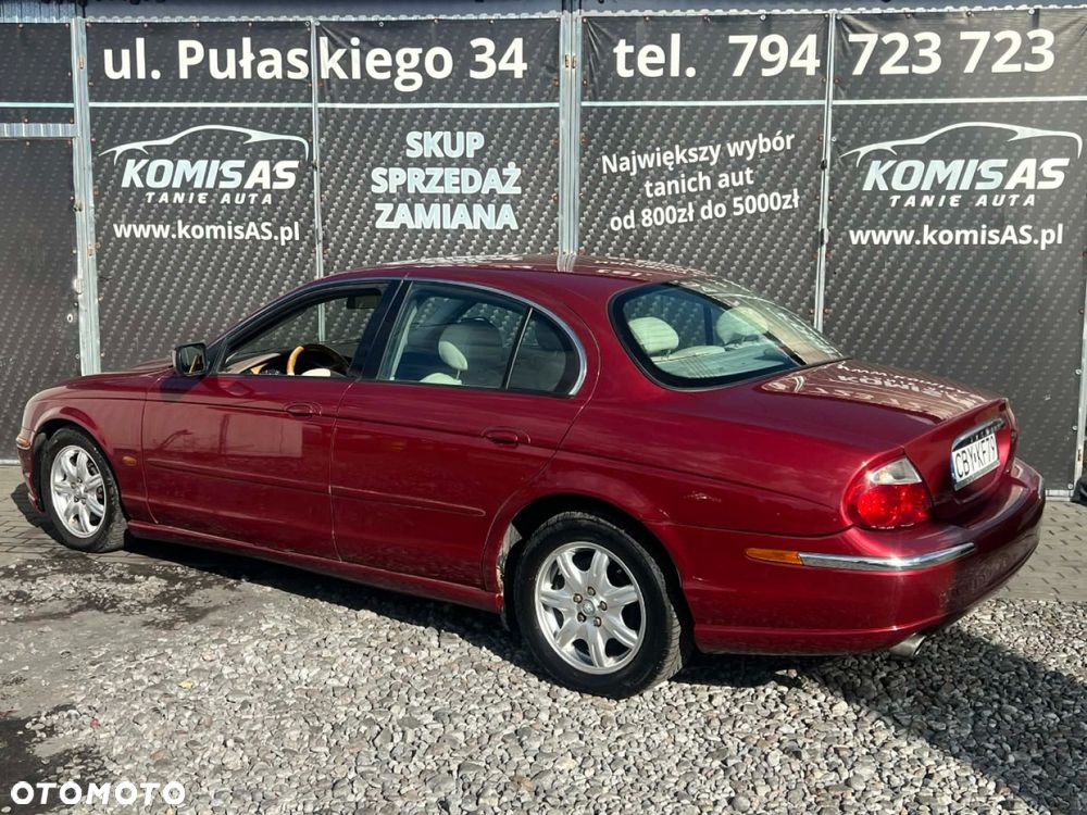 Jaguar S-Type - 6
