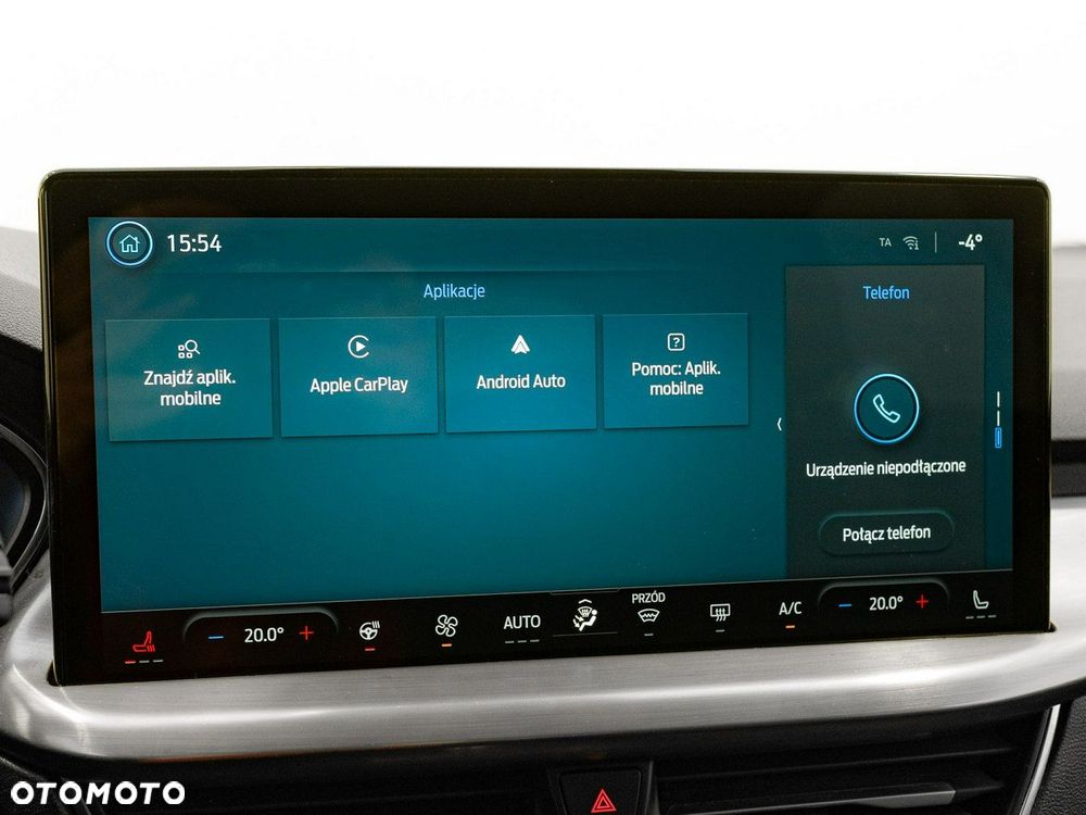 Ford Focus 1.0 EcoBoost Titanium X - 24