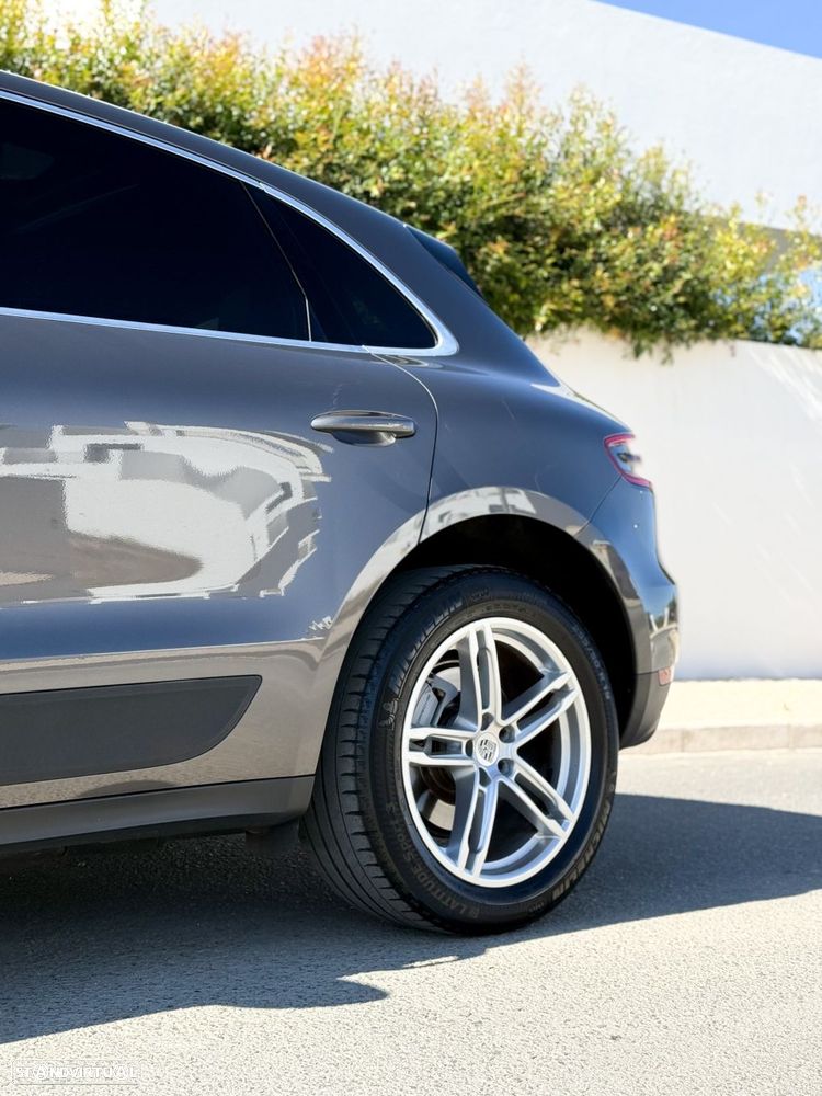 Porsche Macan S - 7