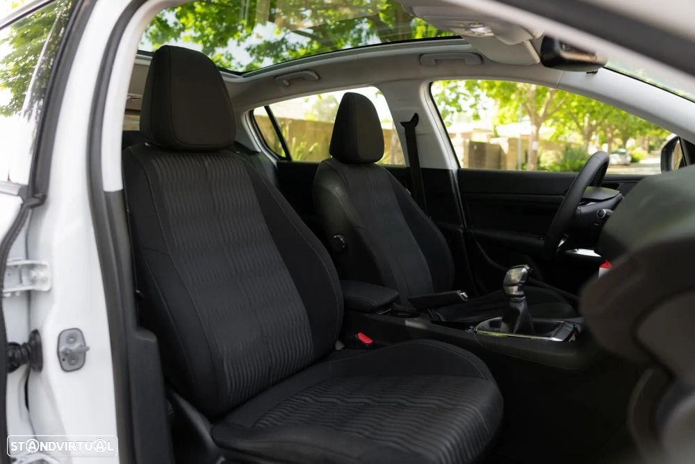 Peugeot 308 - 10