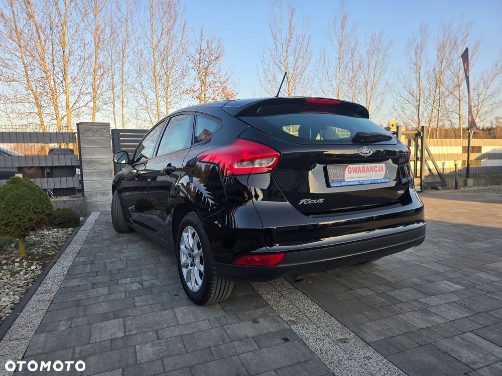 Ford Focus 1.0 EcoBoost Trend Edition - 14