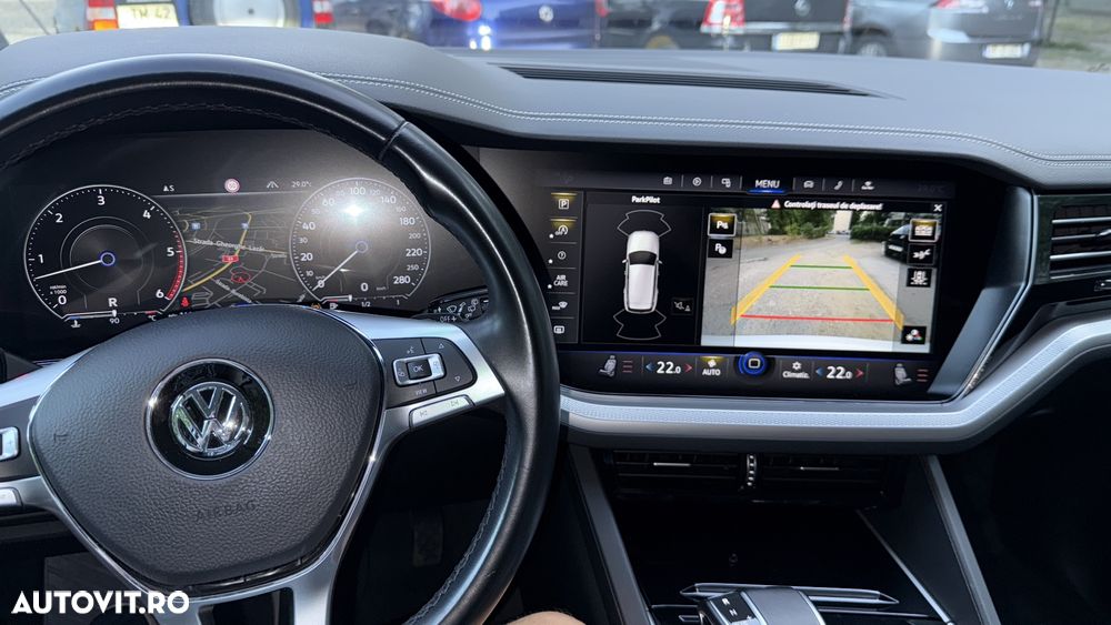 Volkswagen Touareg V6 TDI Style - 17