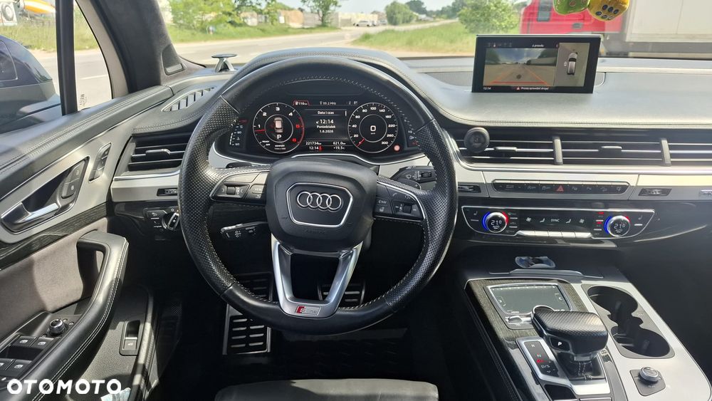 Audi Q7 - 11