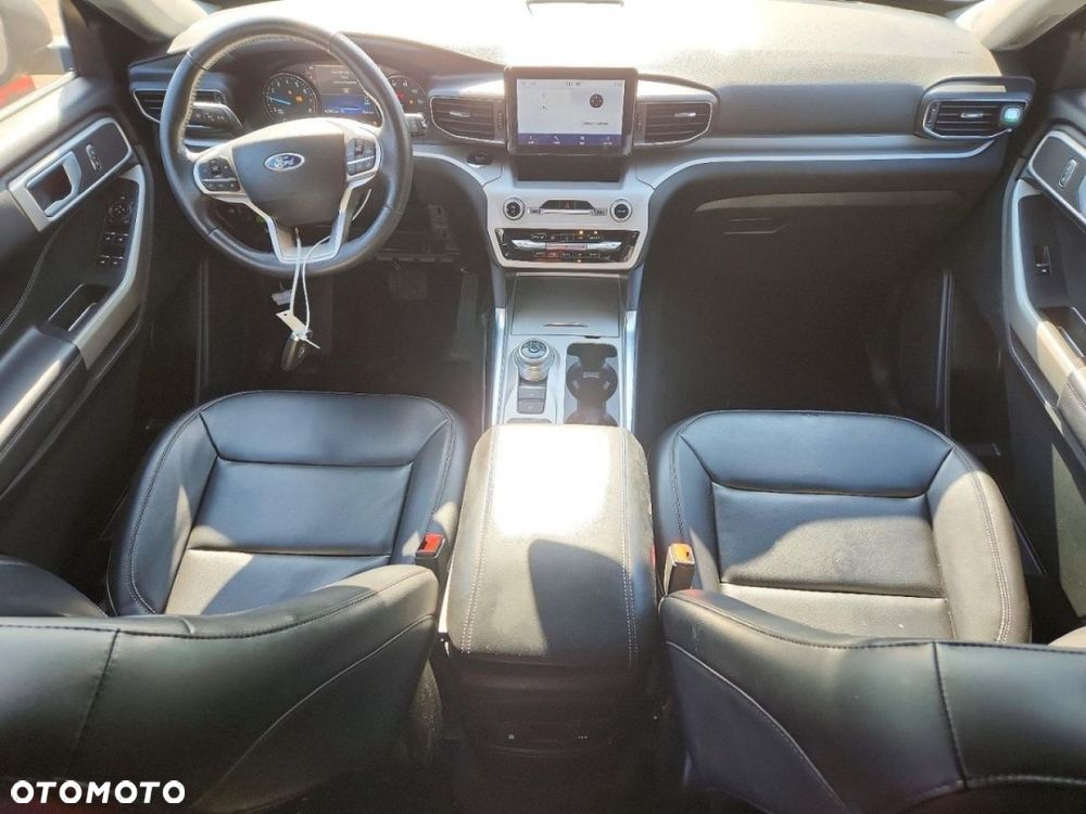 Ford Explorer 2024