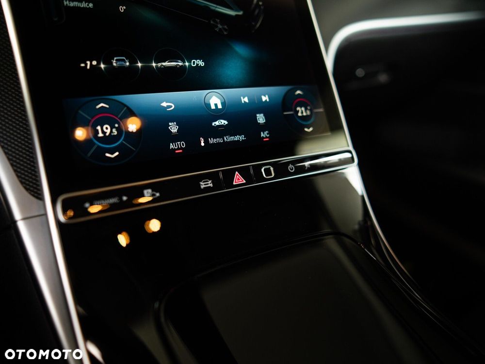 Mercedes-Benz Klasa C - 23