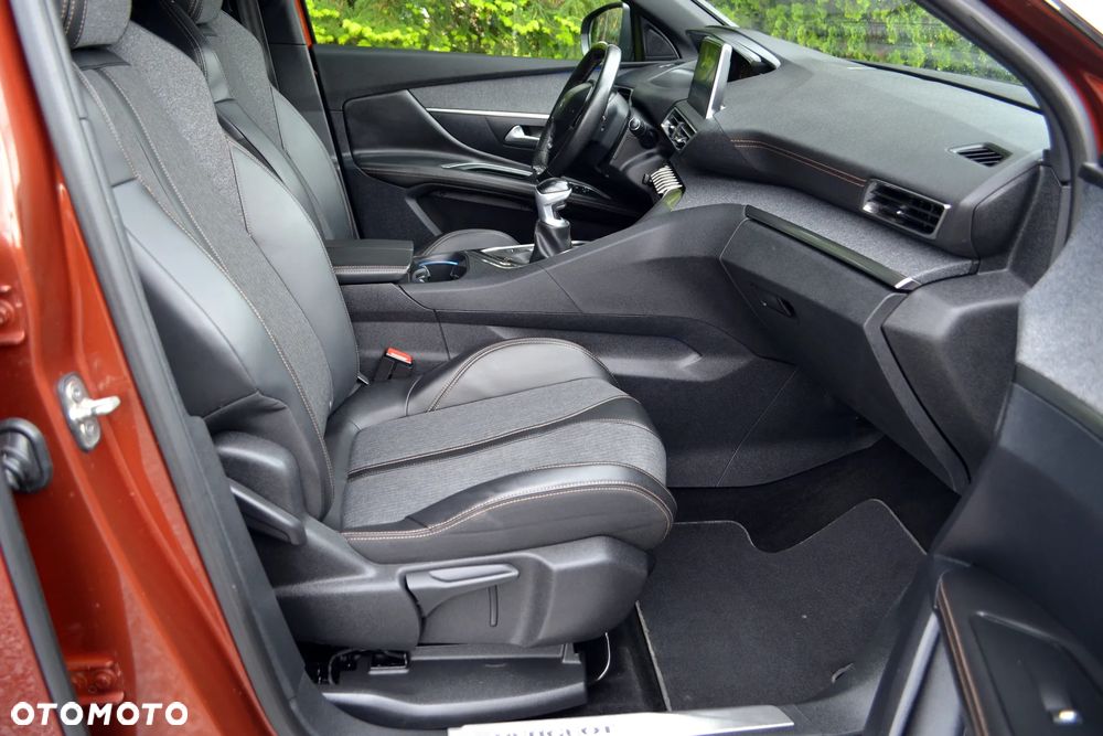 Peugeot 3008 - 25