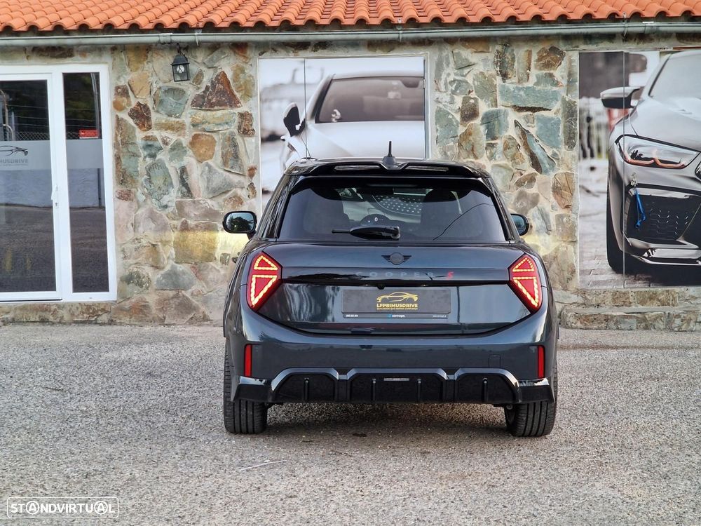 MINI 5 Portas Cooper S Auto - 19
