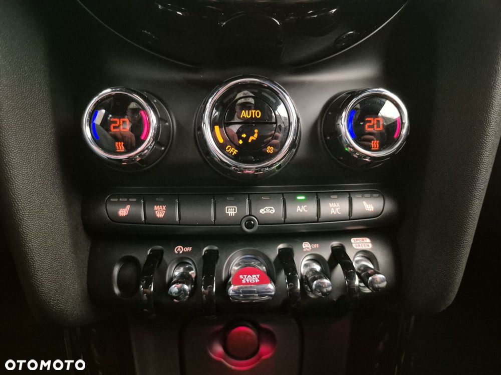 MINI Cooper Classic Trim - 25