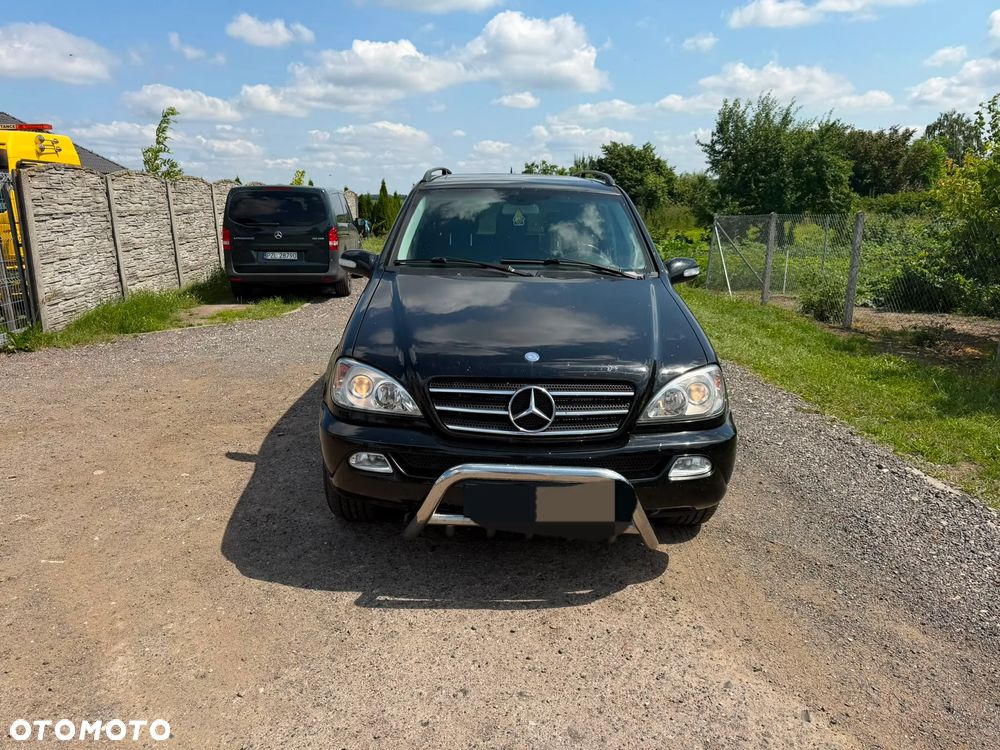 Mercedes-Benz ML - 1