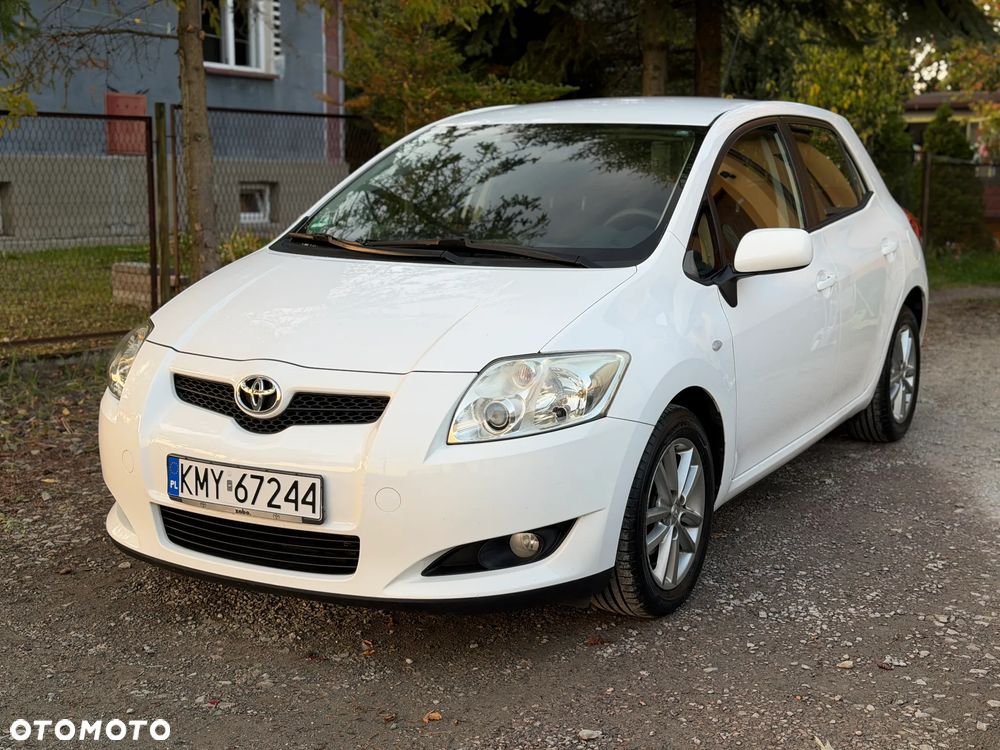 Toyota Auris 1.6 MultiMode Life+ - 1