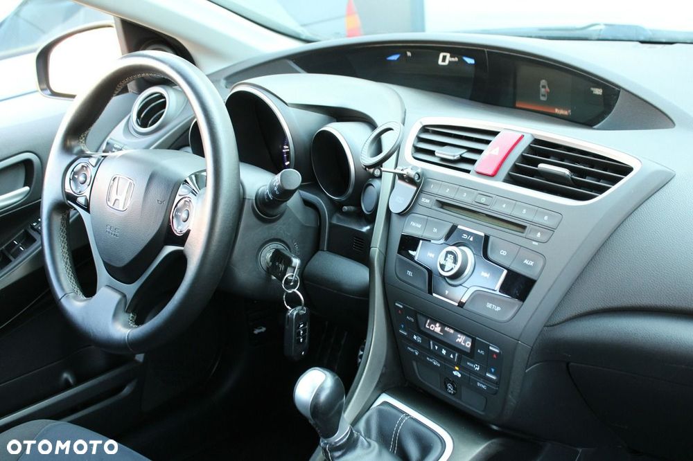 Honda Civic 1.8 Sport - 24