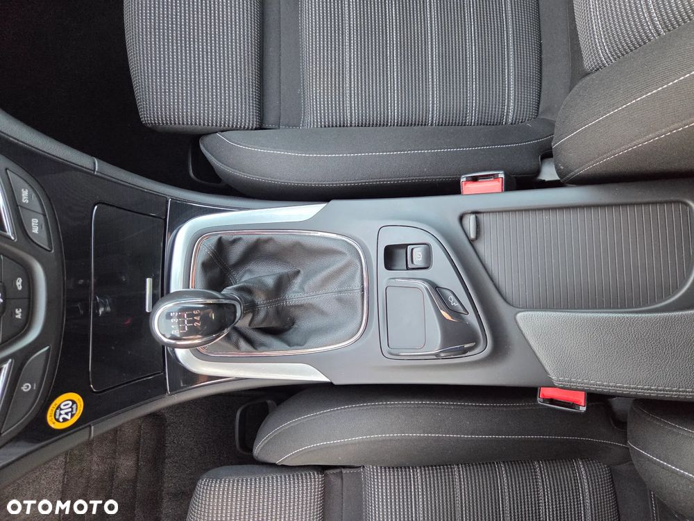 Opel Insignia 2.0 CDTI Sports Tourer ecoFLEXStart/Stop Business Innovation - 23