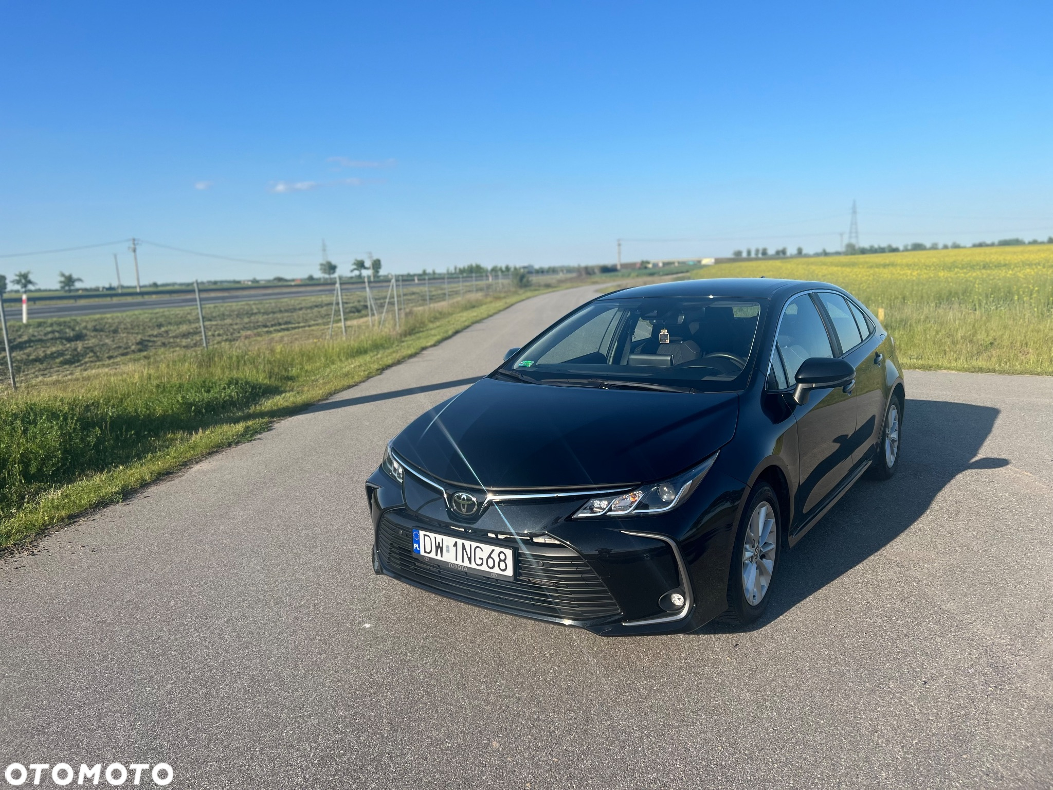Toyota Corolla - 2