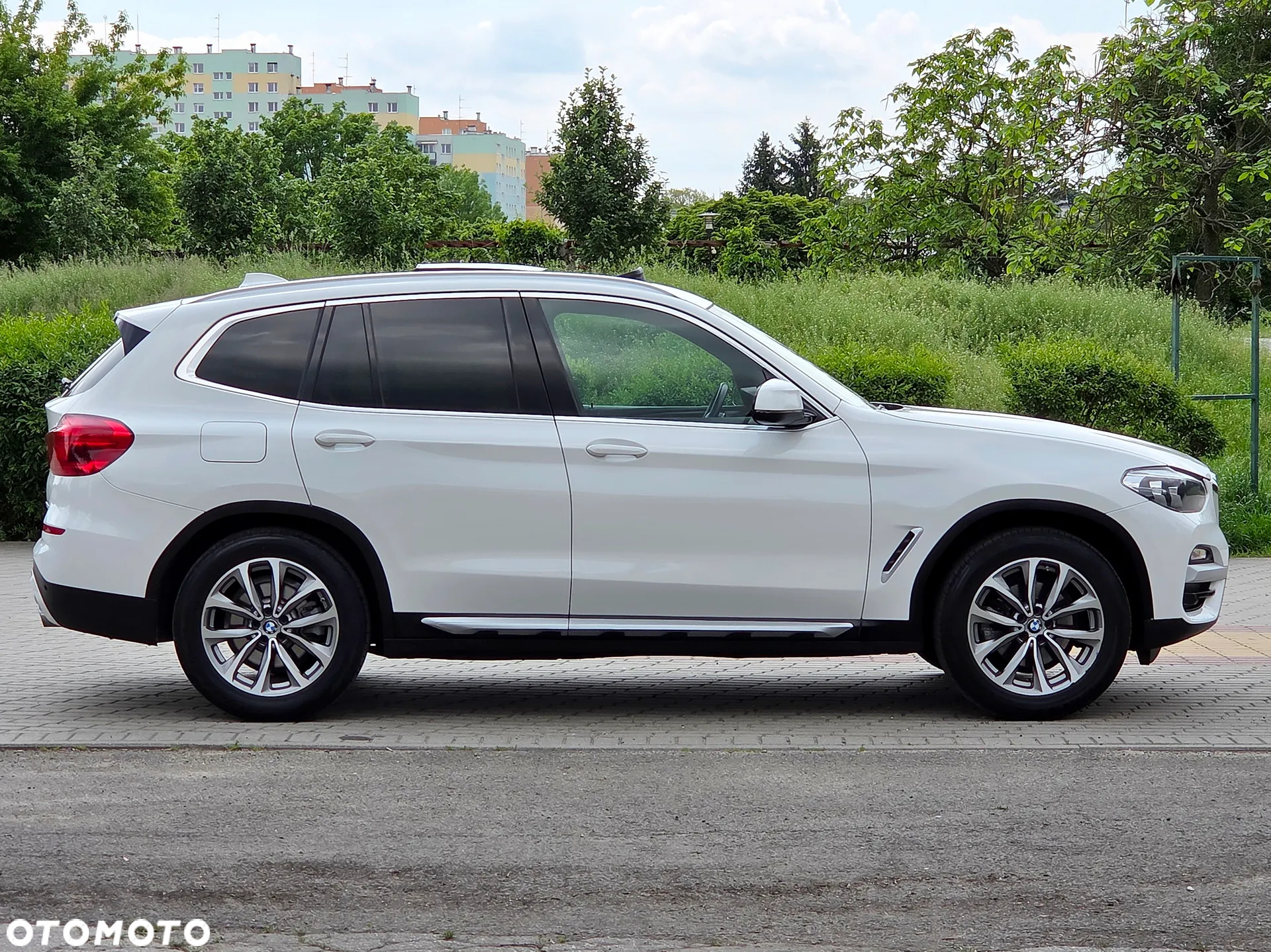 BMW X3 xDrive30i - 9