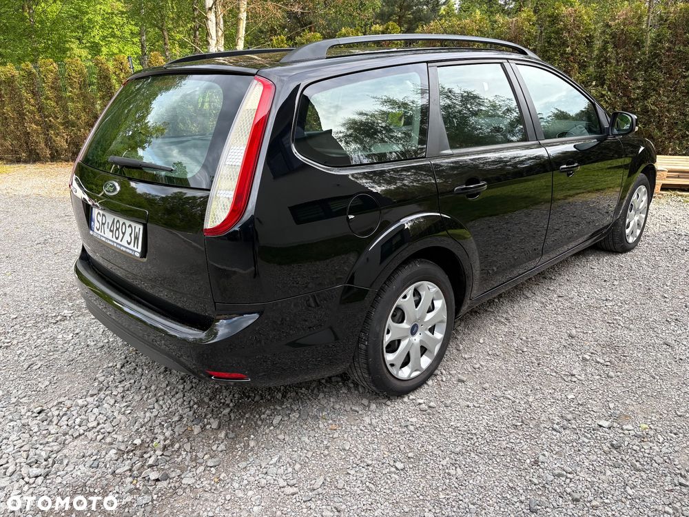 Ford Focus 1.6 Trend - 4