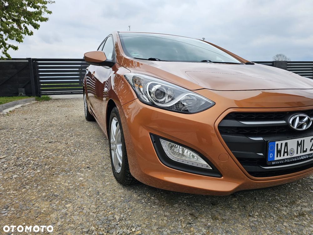Hyundai i30 - 22