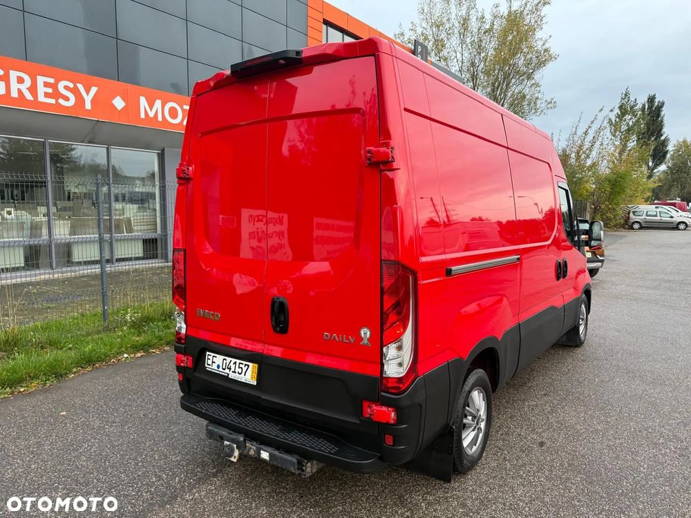 Iveco Daily 35S150, L2H2, 3.0 150KM, Zadbany - 9