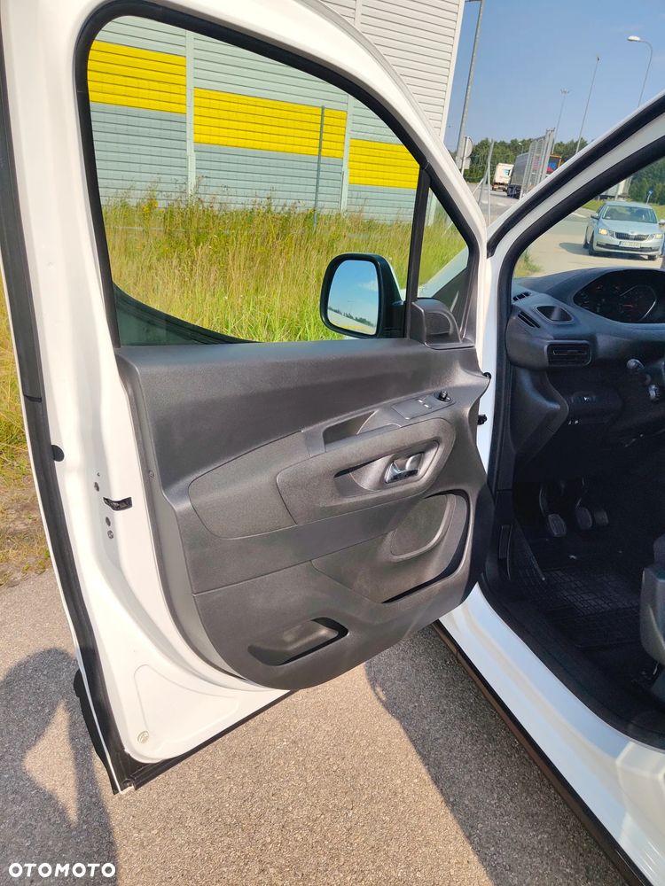 Peugeot Rifter Long 1.5 BlueHDI Active - 17