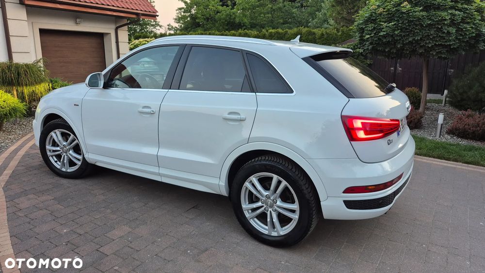 Audi Q3 2.0 TDI Quattro S tronic sport - 14