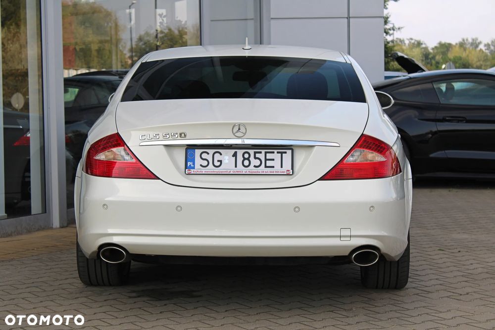 Mercedes-Benz CLS 500 - 8
