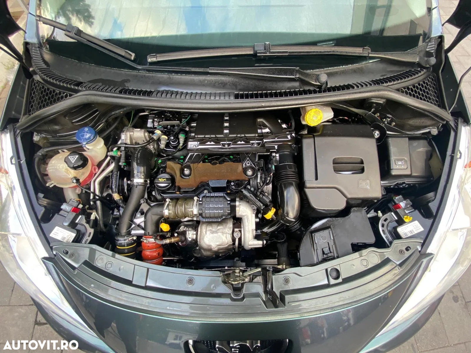 Peugeot 207 SW 1.6 HDI FAP Active - 7