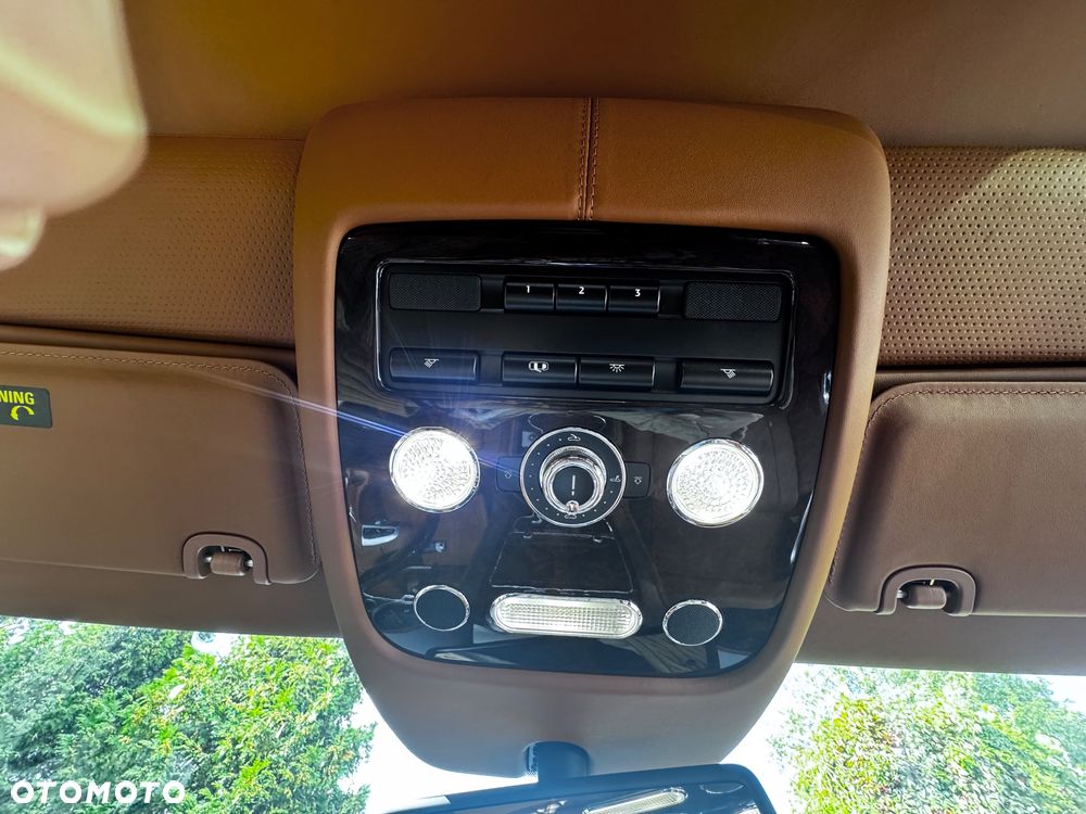 Bentley Flying Spur W12 - 18