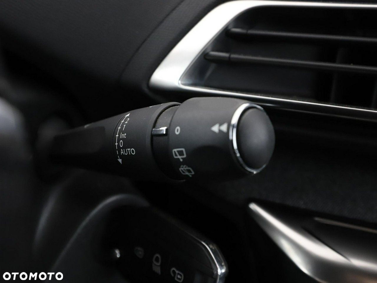 Peugeot 5008 1.5 BlueHDi Allure S&S - 35