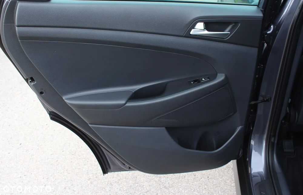 Hyundai Tucson - 36